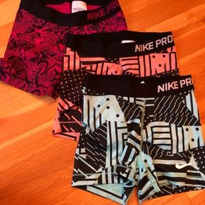 NIKE PRO SHORTS 3"  3 PAIRS SIZE SMALL WOMEN